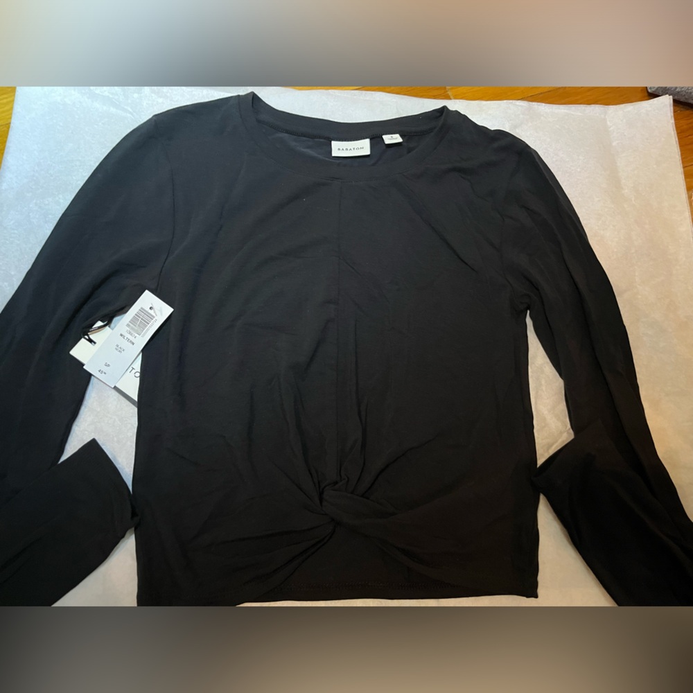 NWT ARITZIA BABATON STYLE WILTERN COLOR BLACK SIZE S
